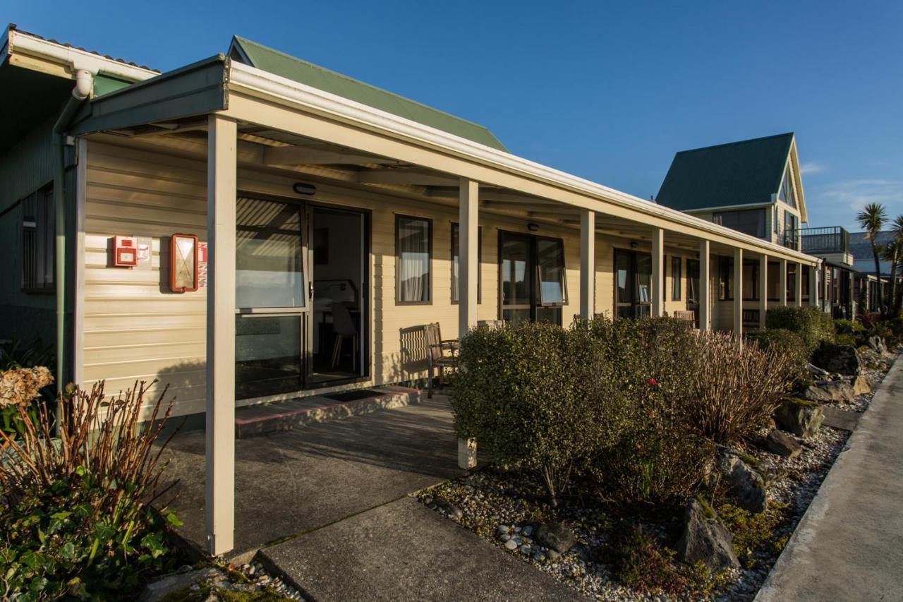 Haast Beach Motel ภายนอก รูปภาพ